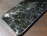 iPhone 5Sのディスプレイが、買って１ヶ月で早速破損した話